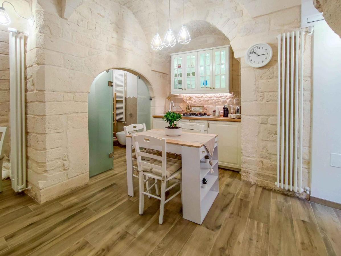 Maison Chloe Perla Blanche Martina Franca Exterior photo